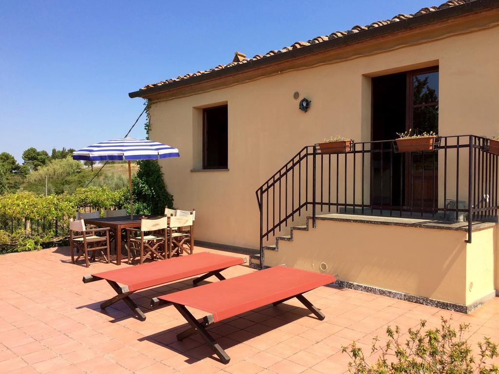 פאלאיה Agriturismo La Palazzina מראה חיצוני תמונה